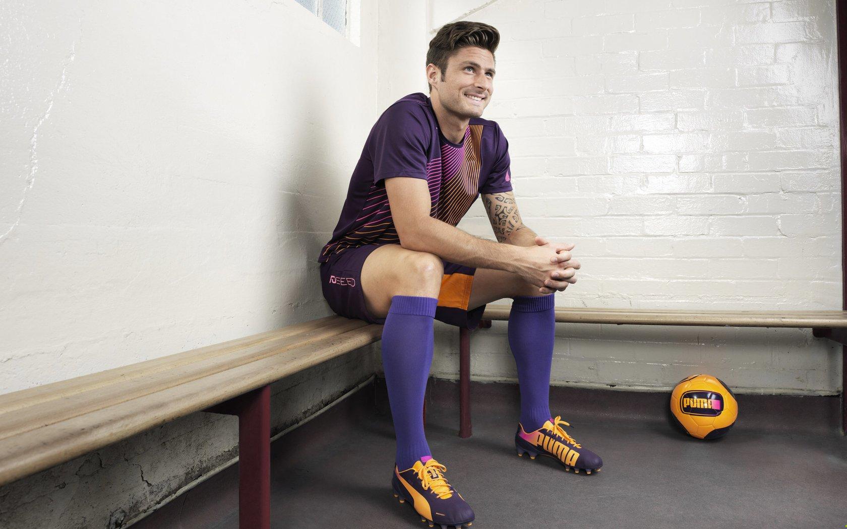 国际足联开出重磅罚单 多名球员因违规遭禁赛