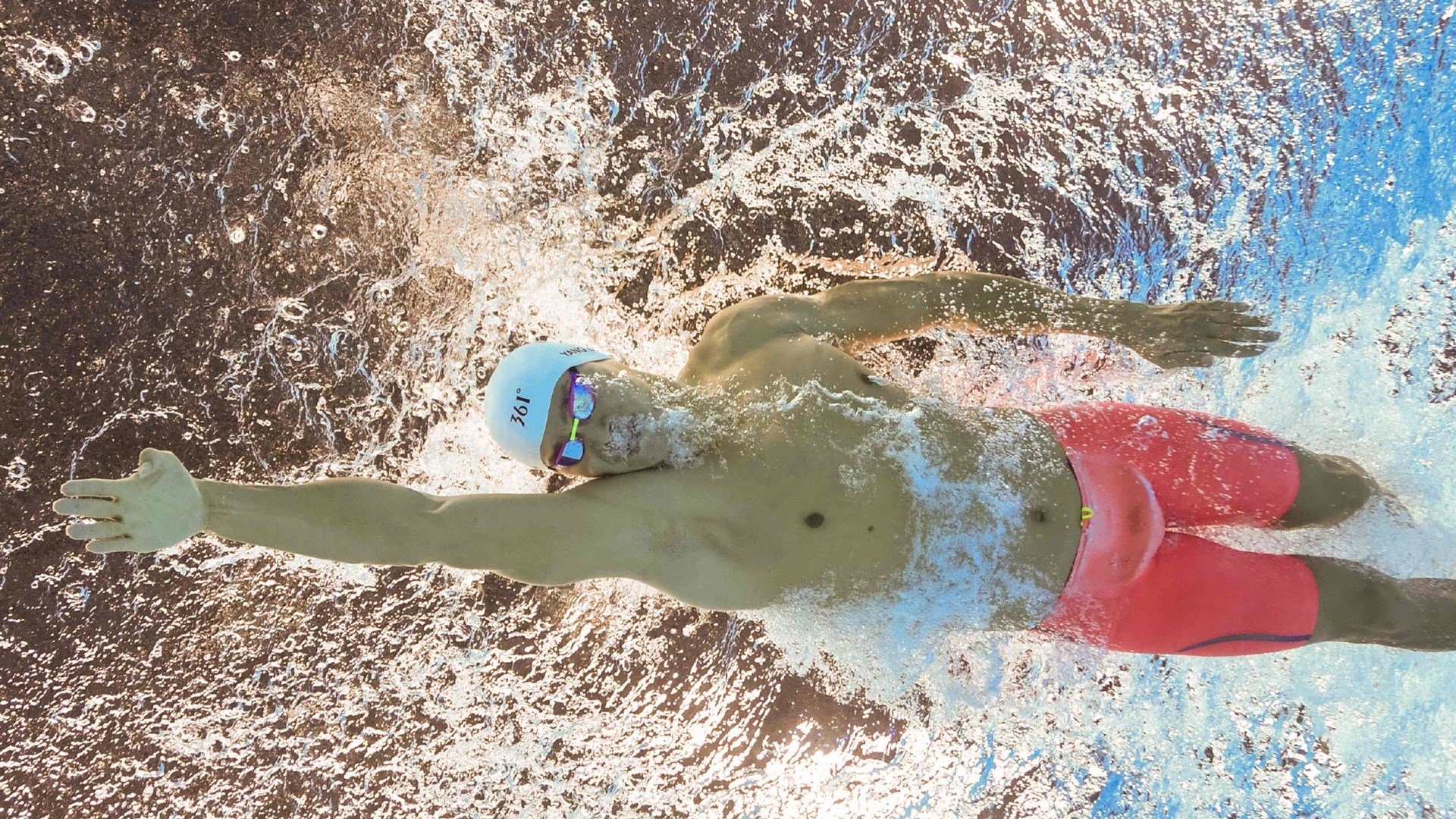 英超争冠白热化,曼城、阿森纳、利物浦三强鏖战,悬念持续至末轮